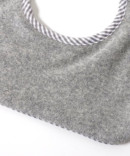 apres les cours(アプレレクール)の「刺繍モチーフスタイ(スタイ/よだれかけ・キッズ・オフホワイト/サックスブルー・90)」の4枚目の写真