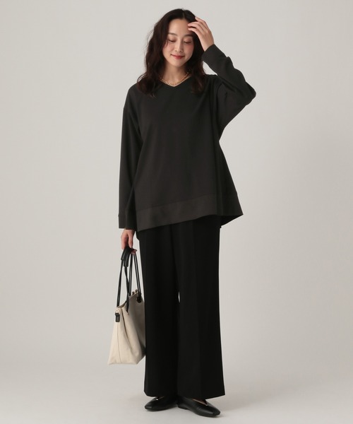 Elura(エルーラ)の「サマ見え異素材コンビプルオーバー/625549(Tシャツ/カットソー・レディース・オフホワイト/チャコールグレー/ブラック/ライトブルー/ダークブラウン・FREE)」の9枚目の写真