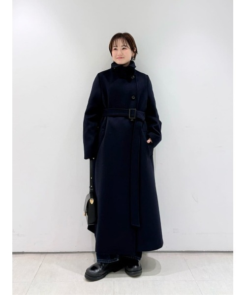 allureville（アルアバイル）の「スプリットラグランロングコート（チェスターコート・レディース・ネイビー/ベージュ・2/1）」の19枚目の写真