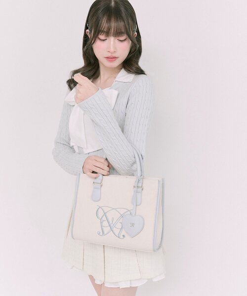 OLIVE des OLIVE（オリーブデオリーブ）の「Aimerianejoieハートミラーチャーム付きミニトート（ショルダーバッグ・レディース・ブラウン/ベージュ/サックスブルー/グレイッシュベージュ/アイボリー/ブラック・FREE）」の19枚目の写真