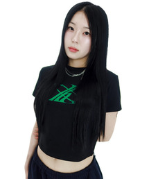 ビッグニュートログリーンロゴブラッククロップTシャツ