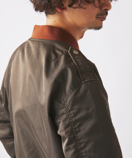 AVIREX（アヴィレックス）の「AVIREX / アヴィレックス 別注 L-2B フライトジャケット（ミリタリージャケット・メンズ・ブラウン/カーキ・LARGE/MEDIUM）」の20枚目の写真