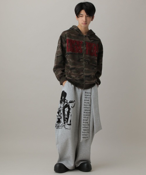 LAND MUSEUM（ランドミュージアム）の「LAND MUSEUM／ロゴカモフラジップパーカー（パーカー・メンズ・カーキ・MEDIUM/LARGE）」の19枚目の写真