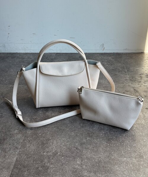 DouDou（ドゥドゥ）の「【WEB限定】ハンドルフラップトート（ショルダーバッグ・レディース・ブラック/アイボリー/イエロー/ベージュ・FREE）」の15枚目の写真