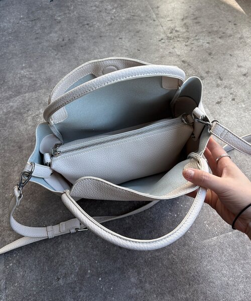 DouDou（ドゥドゥ）の「【WEB限定】ハンドルフラップトート（ショルダーバッグ・レディース・ブラック/アイボリー/イエロー/ベージュ・FREE）」の17枚目の写真