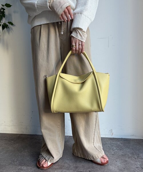 DouDou（ドゥドゥ）の「【WEB限定】ハンドルフラップトート（ショルダーバッグ・レディース・ブラック/アイボリー/イエロー/ベージュ・FREE）」の22枚目の写真