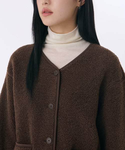 MUSINSA STANDARD WOMAN（ムシンサスタンダードウーマン）の「ウィメンズフリースカラーリスジャケット[ブラウン]（その他アウター・レディース・その他・L/M）」の4枚目の写真