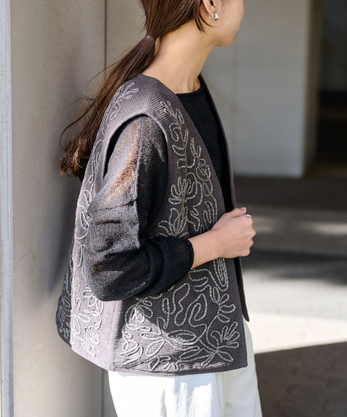 メッシュエンブロイダリーベスト（その他アウター）｜FRAMeWORK