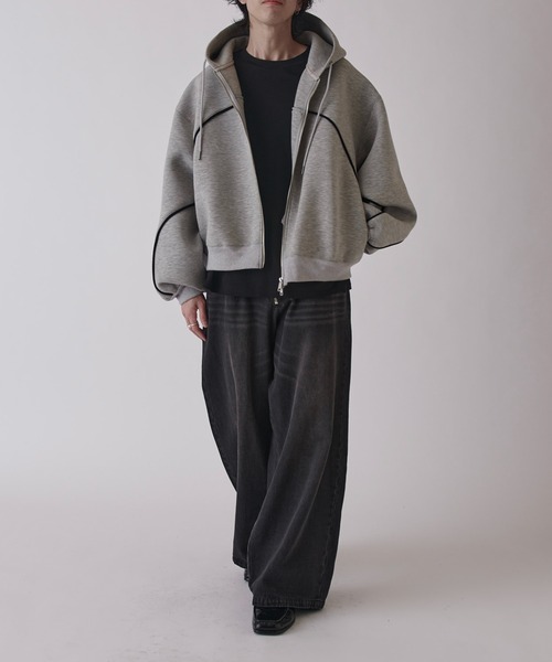 Lui's（ルイス）の「【Neucon】VOLUME PIPING ZIP HOODIE / ボリュームパイピングジップフーディー（パーカー・メンズ・ブラック/グレー/ネイビー・1/2）」の21枚目の写真