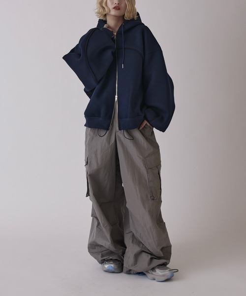 Neucon】VOLUME PIPING ZIP HOODIE / ボリュームパイピングジップ