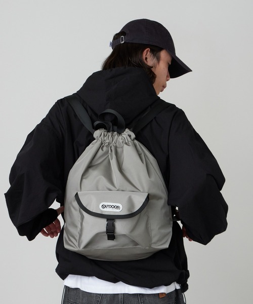 OUTDOOR PRODUCTS(アウトドアプロダクツ)の「OUTDOOR PRODUCTS/アウトドアプロダクツ Front Pocket Knapsack 2WAYナップサック 秋 秋服 2026年秋冬(バックパック/リュック・レディース・ブラック/ブラウン/グレー・FREE)」の4枚目の写真