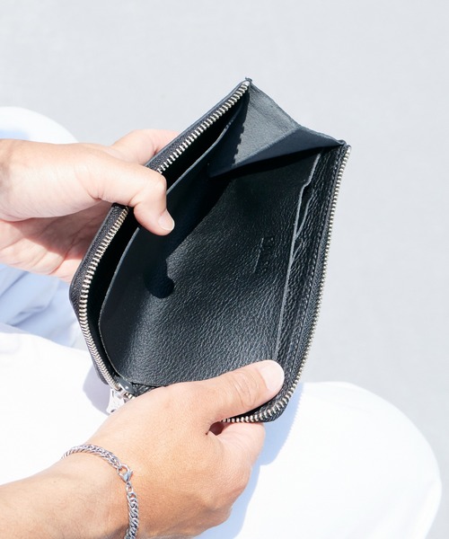 CALEE(キャリー)の「CALEE/キャリー STUDS LEATHER ZIP MULTI LONG WALLET 財布 2026年春夏(財布・メンズ・ブラック・FREE)」の5枚目の写真