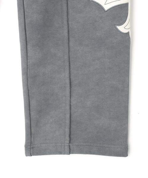 UNKNOWN LONDON(アンノウン・ロンドン)の「UNKNOWNLONDON/アンノウンロンドン/Dagger Cross Leather Patch Baggy Jogger Patns(スウェットパンツ・メンズ・ブラック/グレー・M/S/L)」の8枚目の写真