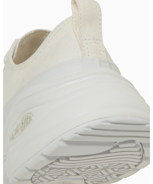CONVERSE ALL STAR(コンバースオールスター)の「ALL STAR SURGETRAINER OX / オールスター サージトレーナー OX(スニーカー・レディース・ホワイト×ホワイト・7/6.5/5.5/5/4.5/4/3.5/7.5/8.5/3/9/9.5/8/11.5/10.5)」の8枚目の写真