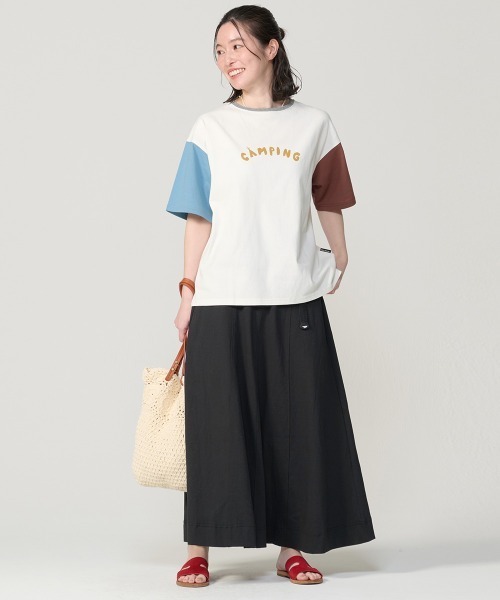 KRIFF MAYER Lady's Collection(クリフメイヤーレディースコレクション)の「【汗染み防止・撥水・吸水速乾・接触冷感】ウェットプロテクトゆるT(切り株)(Tシャツ/カットソー・レディース・ブラック/オフホワイト/カラフル/グレー・LARGE/MEDIUM/SMALL)」の5枚目の写真