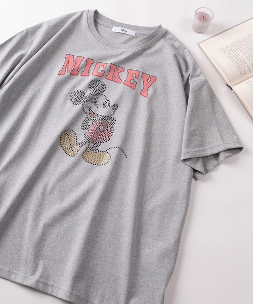 Disney(ディズニー)の「【71】【Disney/ディズニー】ミッキーマウス/ズートピア/ベイマックス/トイストーリー/スティッチ/くまのプーさん サガラ刺繍 ラインストーン クルーネックTシャツ/バックプリント/レディース(S)(Tシャツ/カットソー・レディース・ネイビー/ライトグリーン/ライトグレー/オレンジ/オフホワイト/ブラック系その他/チャコールグレー/アッシュグレー/クリーム/ブルー/オレンジ系その他/ベージュ/パープル/イエロー/ダークブルー/ブラウン/グリーン/ライム/ピンク/グレー系その他/グレー/サックスブルー/ブラック/ラベンダー/オートミール/カーキ/ダークグレー/ピンク系その他・L/M)」の7枚目の写真