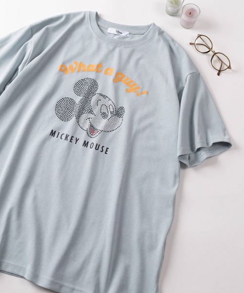 Disney(ディズニー)の「【71】【Disney/ディズニー】ミッキーマウス/ズートピア/ベイマックス/トイストーリー/スティッチ/くまのプーさん サガラ刺繍 ラインストーン クルーネックTシャツ/バックプリント/レディース(S)(Tシャツ/カットソー・レディース・ネイビー/ライトグリーン/ライトグレー/オレンジ/オフホワイト/ブラック系その他/チャコールグレー/アッシュグレー/クリーム/ブルー/オレンジ系その他/ベージュ/パープル/イエロー/ダークブルー/ブラウン/グリーン/ライム/ピンク/グレー系その他/グレー/サックスブルー/ブラック/ラベンダー/オートミール/カーキ/ダークグレー/ピンク系その他・L/M)」の19枚目の写真