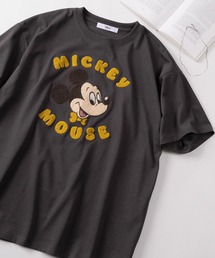 Disney（ディズニー）の「【71】【Disney/ディズニー】ミッキーマウス/ズートピア/ベイマックス/トイストーリー/スティッチ/くまのプーさん サガラ刺繍 クルーネックTシャツ/バックプリント/レディース（S）（Tシャツ/カットソー）」