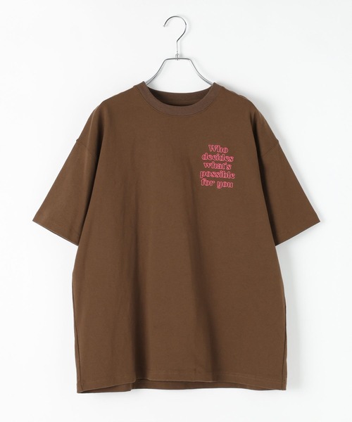 PBLIM（ページボーイリム）の「《UNISEX/３サイズ展開》クラフトロゴＴ　バックプリント / 刺繍（Tシャツ/カットソー・レディース・オフホワイト/ブラック/ブラウン/イエロー・SMALL/MEDIUM/LARGE）」の8枚目の写真