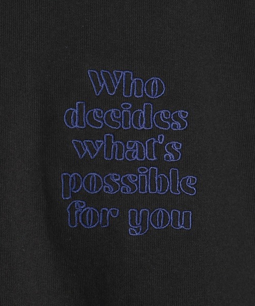 PBLIM（ページボーイリム）の「《UNISEX/３サイズ展開》クラフトロゴＴ　バックプリント / 刺繍（Tシャツ/カットソー・レディース・オフホワイト/ブラック/ブラウン/イエロー・SMALL/MEDIUM/LARGE）」の20枚目の写真