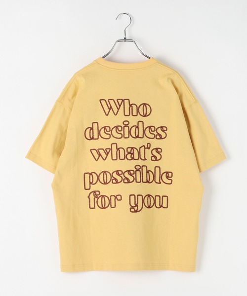 PBLIM（ページボーイリム）の「《UNISEX/３サイズ展開》クラフトロゴＴ　バックプリント / 刺繍（Tシャツ/カットソー・レディース・オフホワイト/ブラック/ブラウン/イエロー・SMALL/MEDIUM/LARGE）」の10枚目の写真