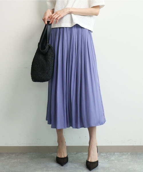 MK MICHEL KLEIN（エムケーミッシェルクラン）の「[瞬美シリーズ/UVカット/洗える]サテンプリーツスカート（スカート・レディース・パープル/ベージュ/ダークグレー・38）」の21枚目の写真