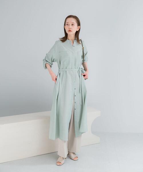 URBAN RESEARCH ROSSO WOMEN（アーバンリサーチ　ロッソ）の「ウォッシャブルリネンライクシャツワンピース（ワンピース・レディース・ネイビー/ミント/ライトベージュ・FREE）」の2枚目の写真