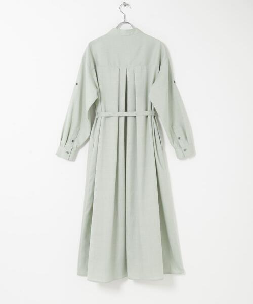 URBAN RESEARCH ROSSO WOMEN（アーバンリサーチ　ロッソ）の「ウォッシャブルリネンライクシャツワンピース（ワンピース・レディース・ネイビー/ミント/ライトベージュ・FREE）」の17枚目の写真