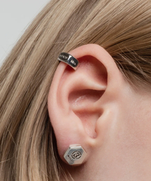 MOI STUDIO（モイ スタジオ）の「ヘキサゴン ミニシルバーイヤーカフ（ピアス（両耳用））」