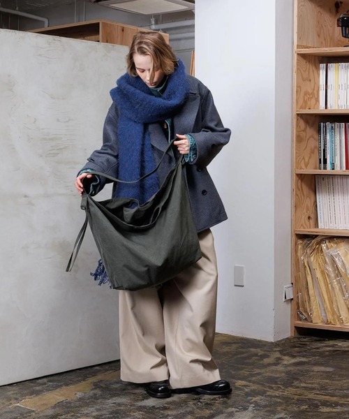 VOAAOV（ヴォアーブ）の「【VOAAOV】 PLAY BAG（ショルダーバッグ・メンズ・ネイビー/ブラック/オリーブ・FREE）」の6枚目の写真