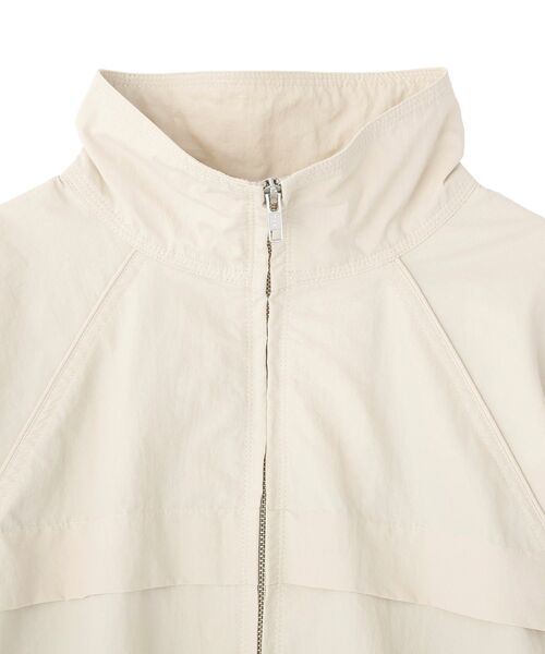 CRAFT STANDARD BOUTIQUE（クラフトスタンダードブティック）の「花粉防止 / ナイロンスタンドカラーブルゾン（ブルゾン・メンズ・ライトベージュ/ブラック・L/M）」の20枚目の写真