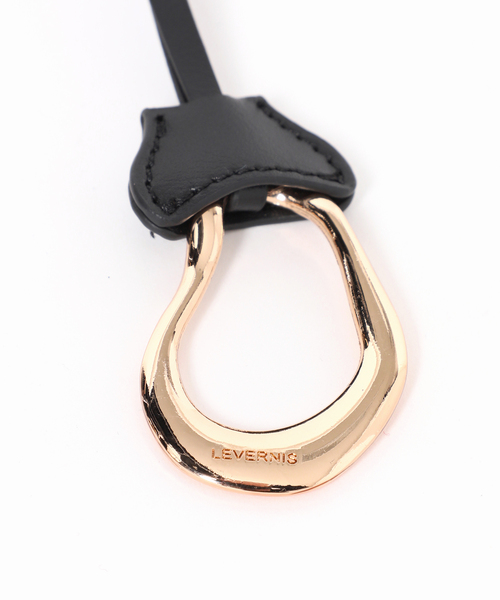 LE VERNIS（ル・ベルニ）の「LE VERNIS/ルベル二 Poire mini shoulder（ショルダーバッグ・レディース・ブラック/ベージュ・FREE）」の6枚目の写真