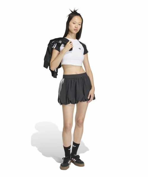 adidas(アディダス)の「adidas originals BALLOON SKIRT(アディダスオリジナルス バルーンスカート)(スカート・レディース・ブラック・SMALL/MEDIUM/LARGE)」の4枚目の写真
