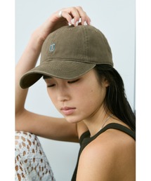 un/neu（アンノイ）の「” U " 刺繍ロゴキャップ（キャップ）」