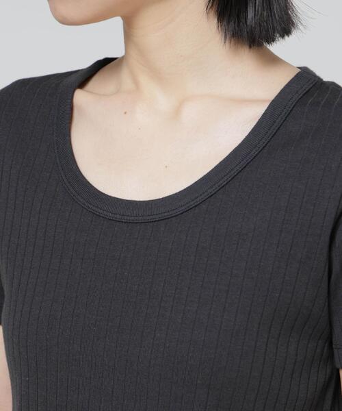 NANO universe(ナノユニバース)の「Anti Soaked(R) 汗染み防止コンパクトリブTシャツ(Tシャツ/カットソー・レディース・トップグレー/ブラック/アイボリー/チャコール・S/M)」の8枚目の写真