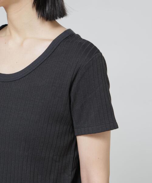NANO universe(ナノユニバース)の「Anti Soaked(R) 汗染み防止コンパクトリブTシャツ(Tシャツ/カットソー・レディース・トップグレー/ブラック/アイボリー/チャコール・S/M)」の9枚目の写真