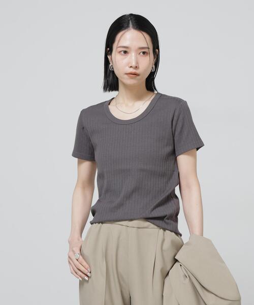 NANO universe(ナノユニバース)の「Anti Soaked(R) 汗染み防止コンパクトリブTシャツ(Tシャツ/カットソー・レディース・トップグレー/ブラック/アイボリー/チャコール・S/M)」の15枚目の写真