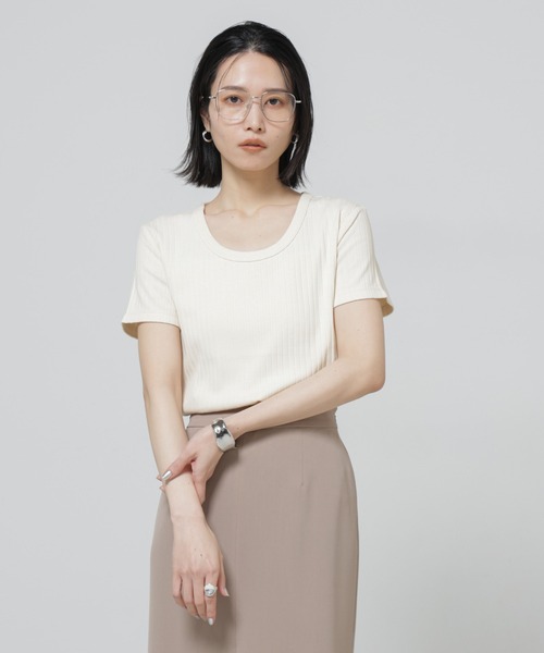 NANO universe（ナノユニバース）の「Anti Soaked(R) 汗染み防止コンパクトリブTシャツ（Tシャツ/カットソー・レディース・トップグレー/ブラック/アイボリー/チャコール・S/M）」の4枚目の写真