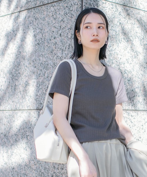 NANO universe（ナノユニバース）の「Anti Soaked(R) 汗染み防止コンパクトリブTシャツ（Tシャツ/カットソー・レディース・トップグレー/ブラック/アイボリー/チャコール・S/M）」の5枚目の写真