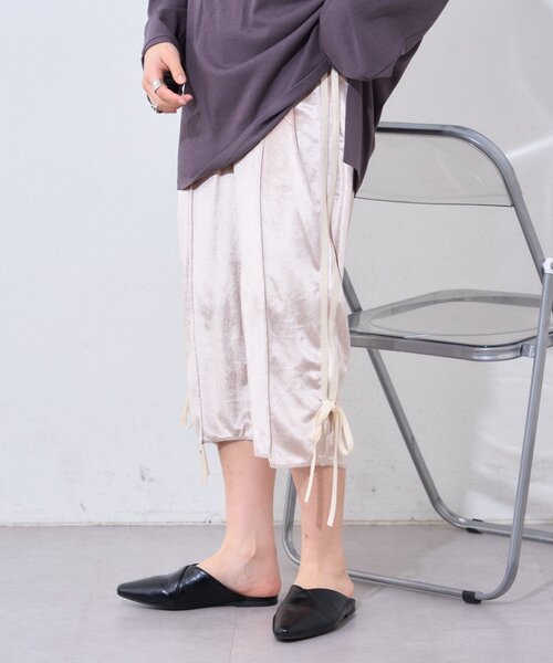 etsinta（エシンタ）の「【etsinta】リメイクジャージーカプリパンツ（その他パンツ・レディース・オフホワイト/ネイビー・ONE SIZE）」の6枚目の写真