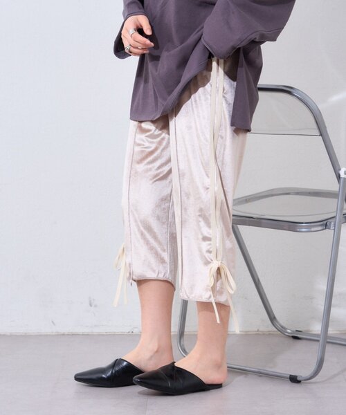 etsinta（エシンタ）の「【etsinta】リメイクジャージーカプリパンツ（その他パンツ・レディース・オフホワイト/ネイビー・ONE SIZE）」の7枚目の写真