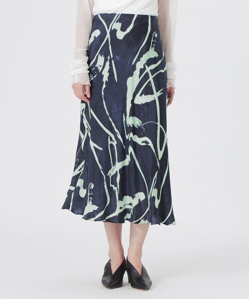 LOVELESS（ラブレス）の「ニュアンスパターンフレアスカート（スカート・レディース・ブルー系その他7・36/34）」の2枚目の写真