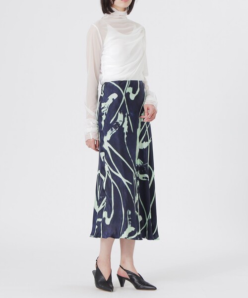 LOVELESS（ラブレス）の「ニュアンスパターンフレアスカート（スカート・レディース・ブルー系その他7・36/34）」の4枚目の写真