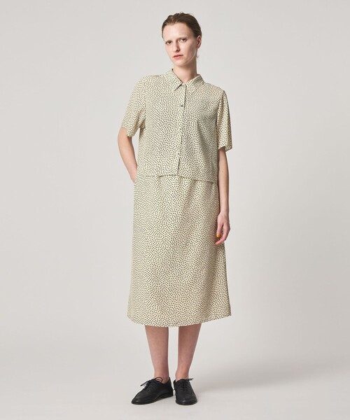 Steven Alan(スティーブンアラン)の「<Steven Alan>フラワー プリント シャツ(シャツ/ブラウス・レディース・オフホワイト/ブラック・M/S)」の4枚目の写真