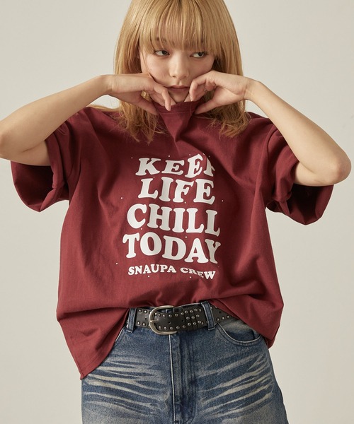 Snap club(スナップクラブ)の「【Snap club】ラインストーン グラフィック オーバーサイズ 半袖Tシャツ(Tシャツ/カットソー・レディース・ネイビー/スミクロ/オフホワイト/レオパード/ワインレッド・L/M)」の4枚目の写真