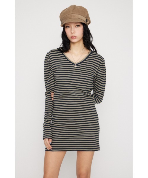 LAGUA GEM(ラグアジェム)の「PUFF SLEEVE CUT ミニワンピース(ワンピース・レディース・ネイビー系/グレー/ブラック・SMALL/MEDIUM)」の14枚目の写真