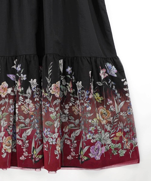 iS ScoLar（イズスカラー）の「561234：ジャージ風グラデーション裾花チュールフレアワンピース（ワンピース・レディース・ネイビー/ブラック・M）」の11枚目の写真