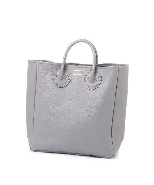 YOUNG&OLSEN The DRYGOODS STORE（ヤングアンドオルセン）の「【YOUNG＆OLSEN】EMBOSSED LEATHER TOTE M（ショルダーバッグ・レディース・ライトブラウン/グレー・FREE）」の2枚目の写真