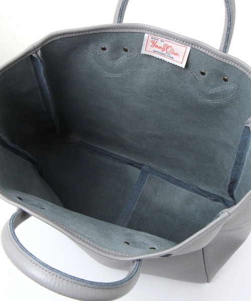 YOUNG&OLSEN The DRYGOODS STORE（ヤングアンドオルセン）の「【YOUNG＆OLSEN】EMBOSSED LEATHER TOTE M（ショルダーバッグ・レディース・ライトブラウン/グレー・FREE）」の11枚目の写真