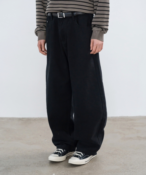 INDUST(インダスト)の「バレルフィットカーブドワイドパンツ_ネイビー(その他パンツ・レディース・ネイビー・1(S)/2(M)/3(L))」の6枚目の写真